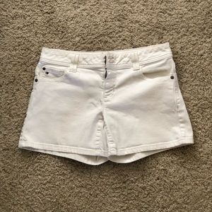 Tommy Hilfiger White Denim Shorts